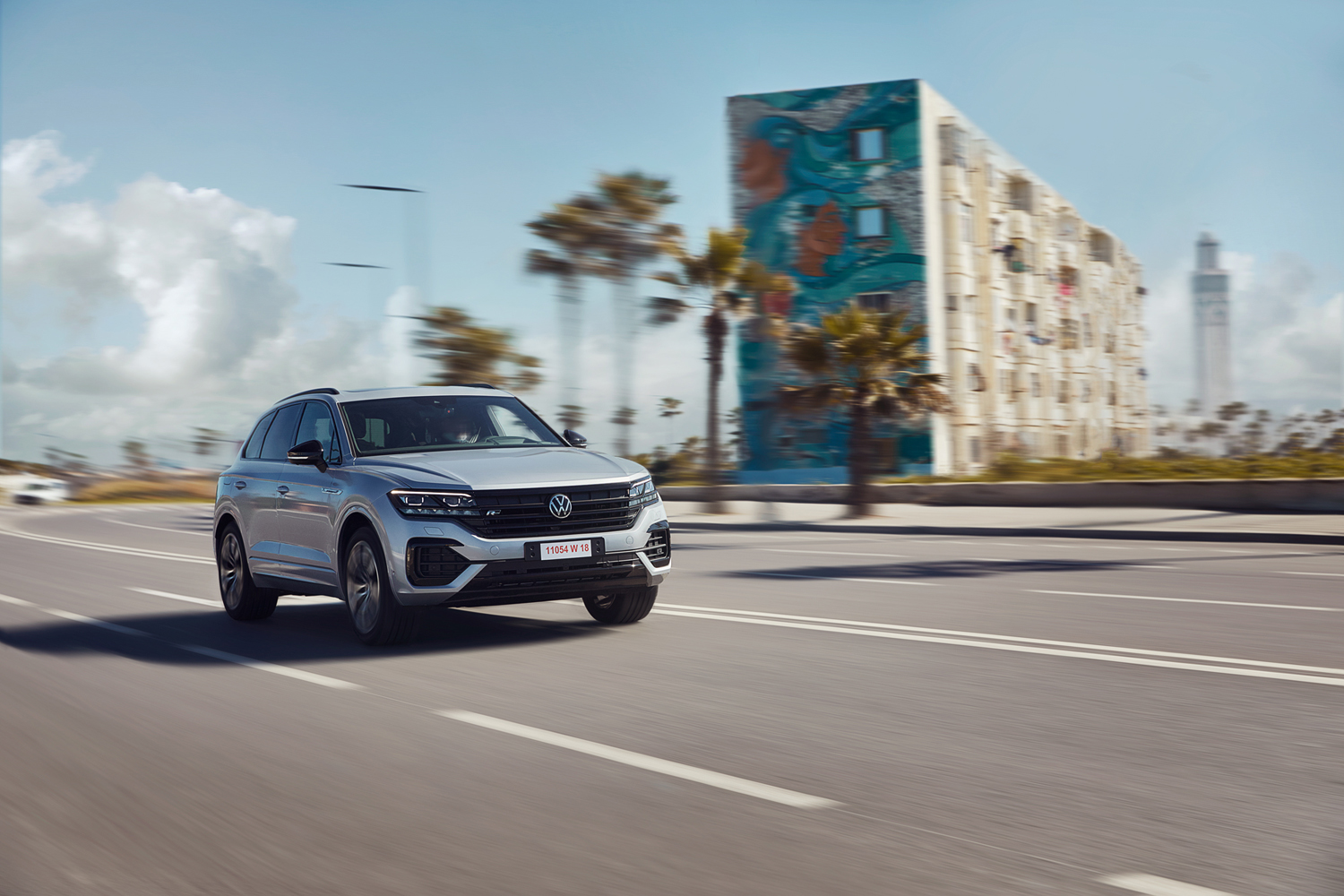 Photographe commercial à Casablanca spécialisé en publicité, produits et retouche haut de gamme. Création d’images professionnelles pour marques et entreprises au Maroc.