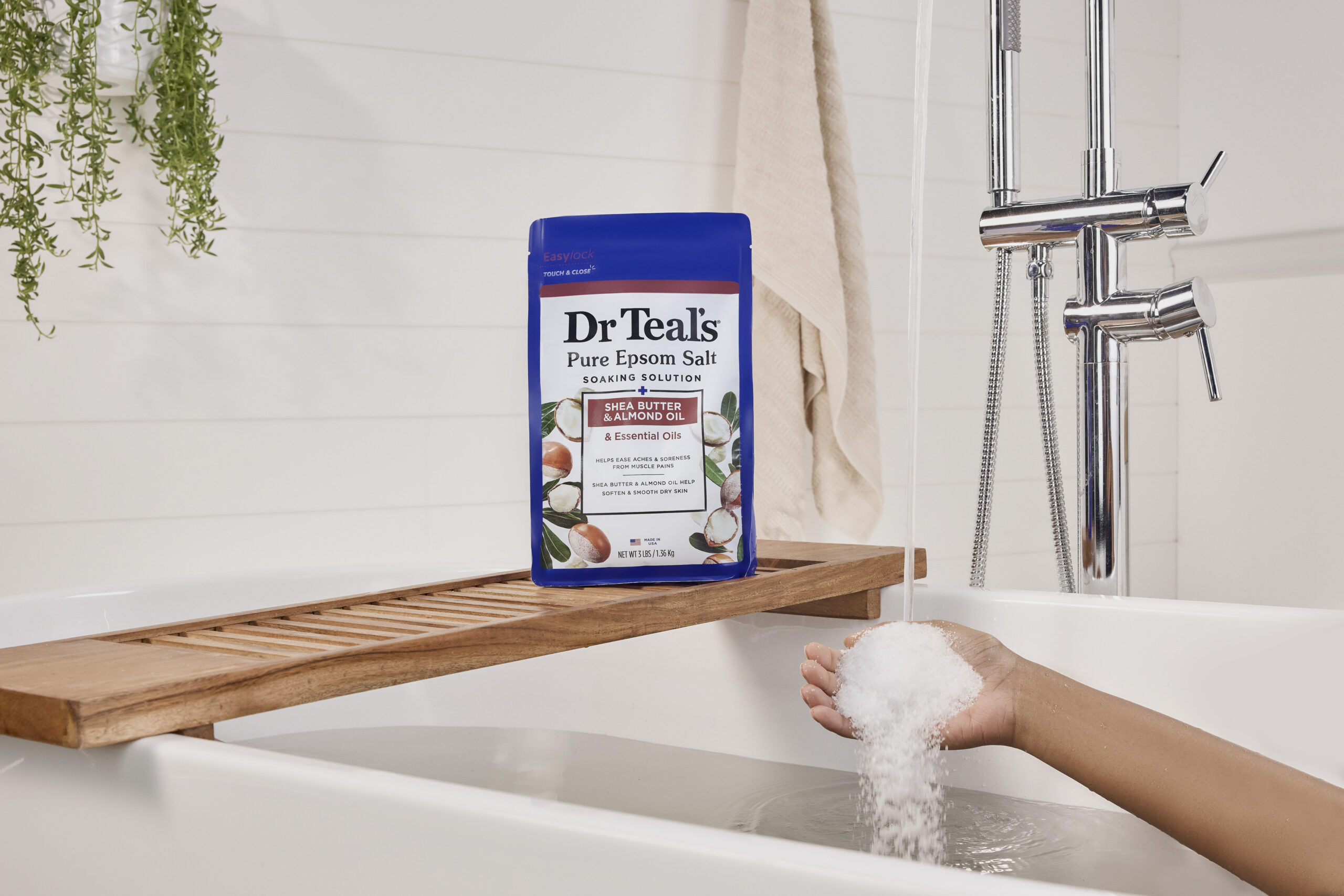 photographe produit Casablanca packshot Maroc product photographer Morocco photographie e-commerce photo publicité produit photographe commercial studio photo produits retouche packshot visuels pour boutiques en ligne product photography Casablanca